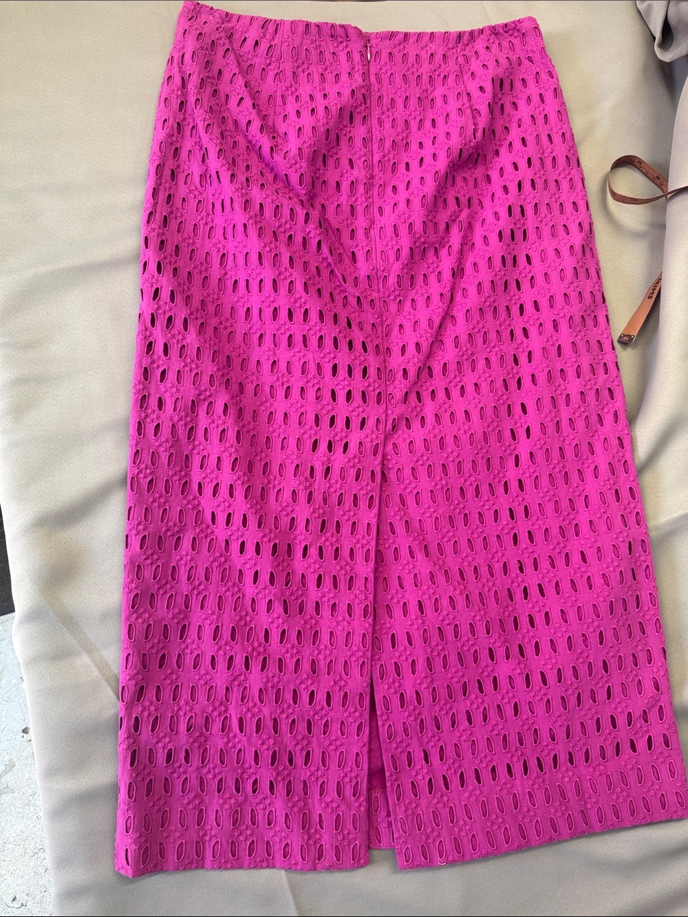Ann Taylor pink skirt - Picture 3 of 5